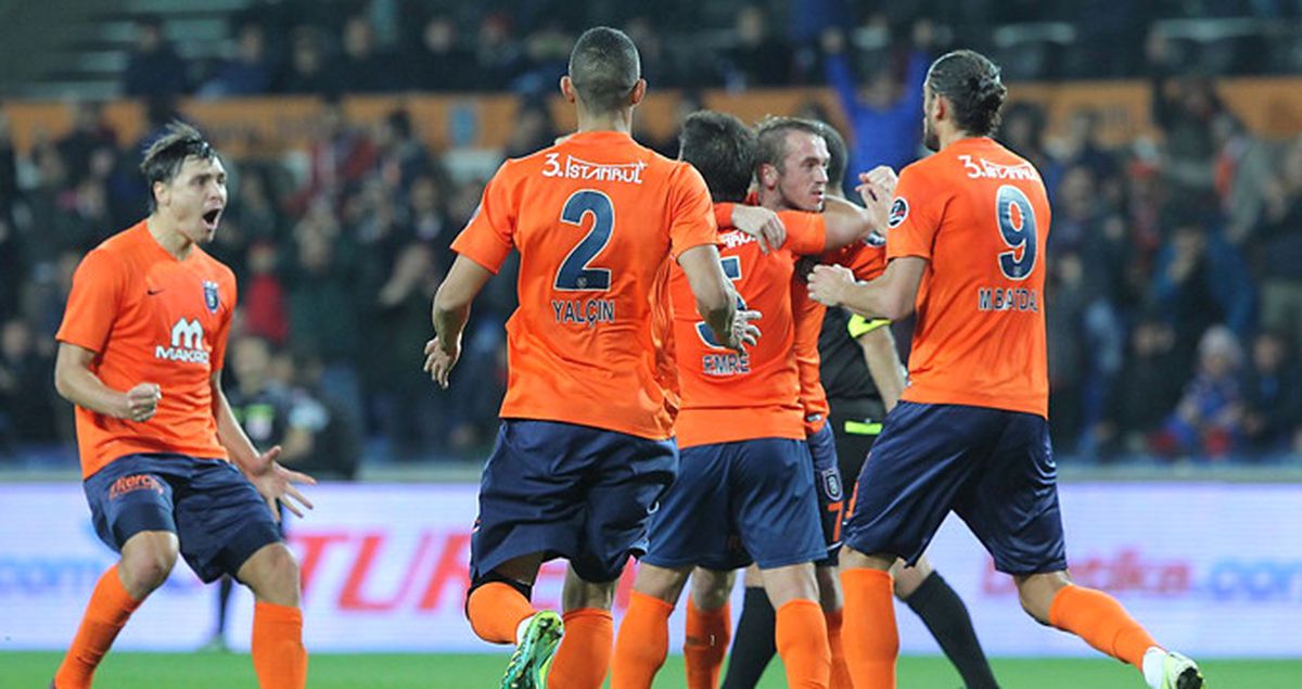 Başakşehir, Beşiktaş'ı Yenerse Şampiyon Olan 5 Takımı Yenen 2. Takım Olacak
