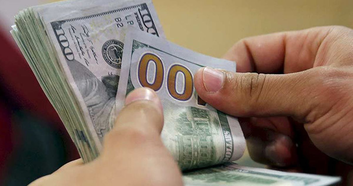 Dolar Son 4 Ayın En Düşük Seviyesini Gördü