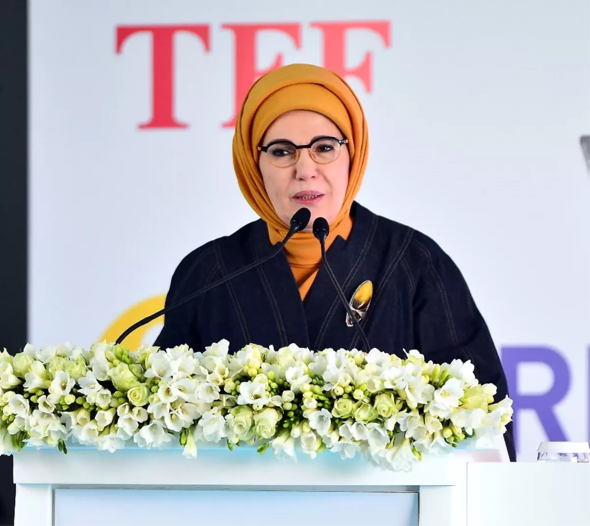 Emine Erdoğan: 'Suriye'de Yaşanan Savaşta Ülkemiz Umudu Temsil Ediyor'