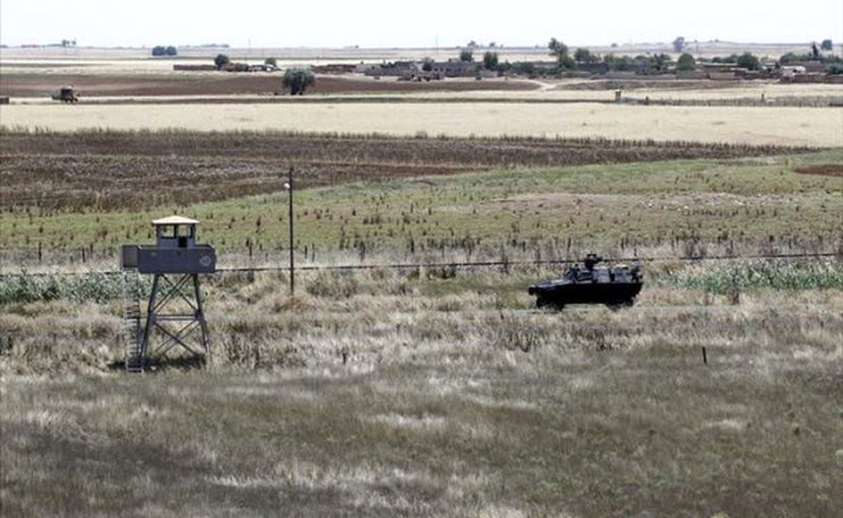 YPG Sınır Karakoluna Saldırdı, Asker Anında Karşılık Verdi: 11 Terörist Öldürüldü