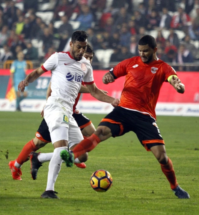 Adanaspor ile Antalyaspor Ligde 12. Randevuda - Spor