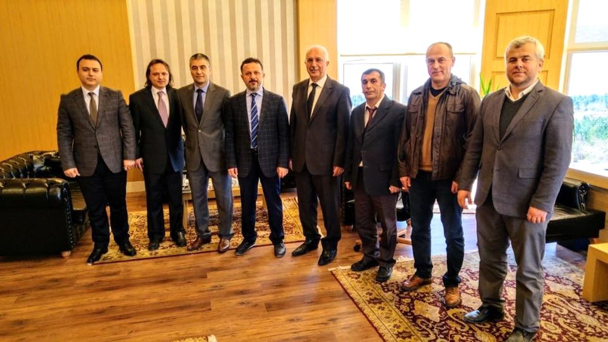 Dpü Makine Mühendisliği Bölümünün İlk Mezunları, 20 Yıl Sonra Kütahya'da Buluşuyor