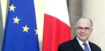 Fransa'da Başbakan Cezeneuve'un Evine Hırsız Girdi