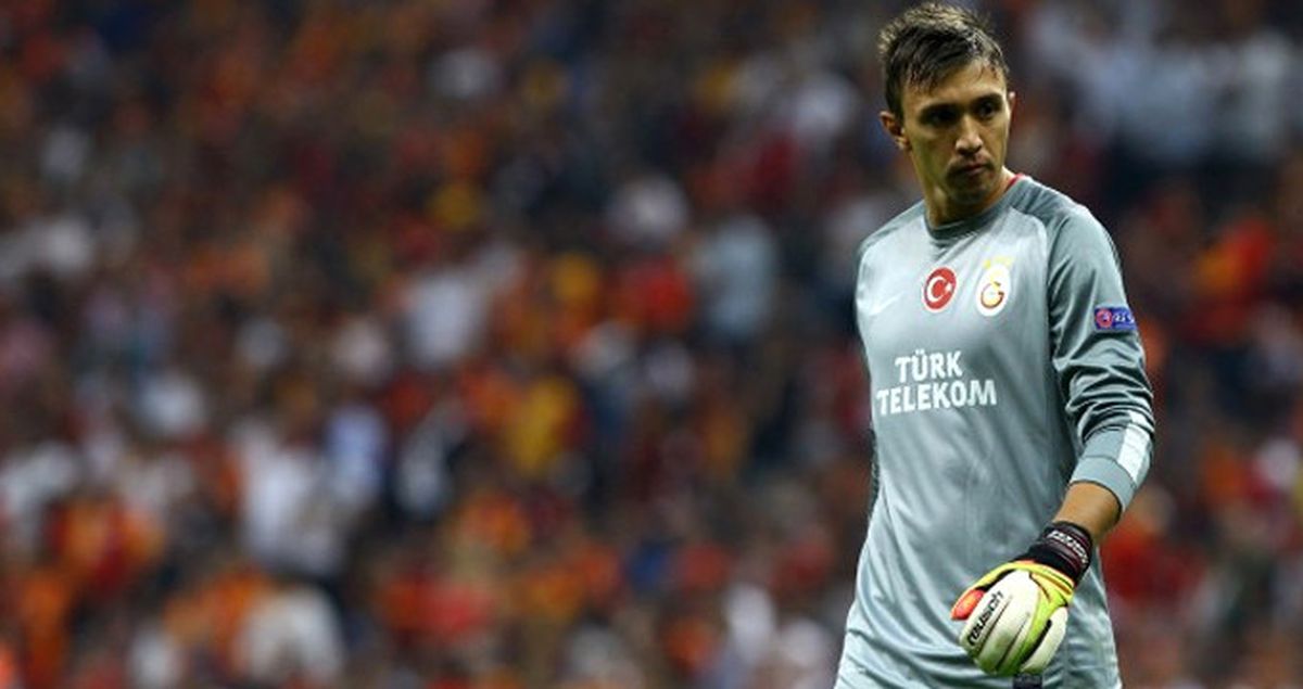 Muslera, Galatasaray'dan Senelik 4.2 Milyon Euro İstiyor