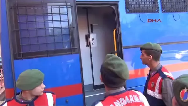 Karabük- Adil Öksüz' Ün Yengesi Itirafçı Oldu Karabük- Adil Öksüz' Ün Yengesi Itirafçı Oldu