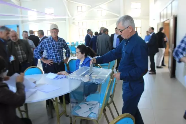 MHP Osmaneli İlçe Teşkilatı Olağan Kongresini Yaptı MHP Osmaneli İlçe Teşkilatı Olağan Kongresini Yaptı
