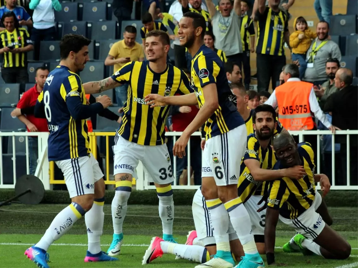 Çaykur rizespor fenerbahçe. Фенербахче Чайкур Ризеспор игроки.