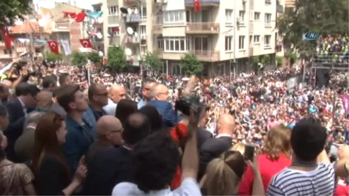 Mesir Macunu İzdihamı