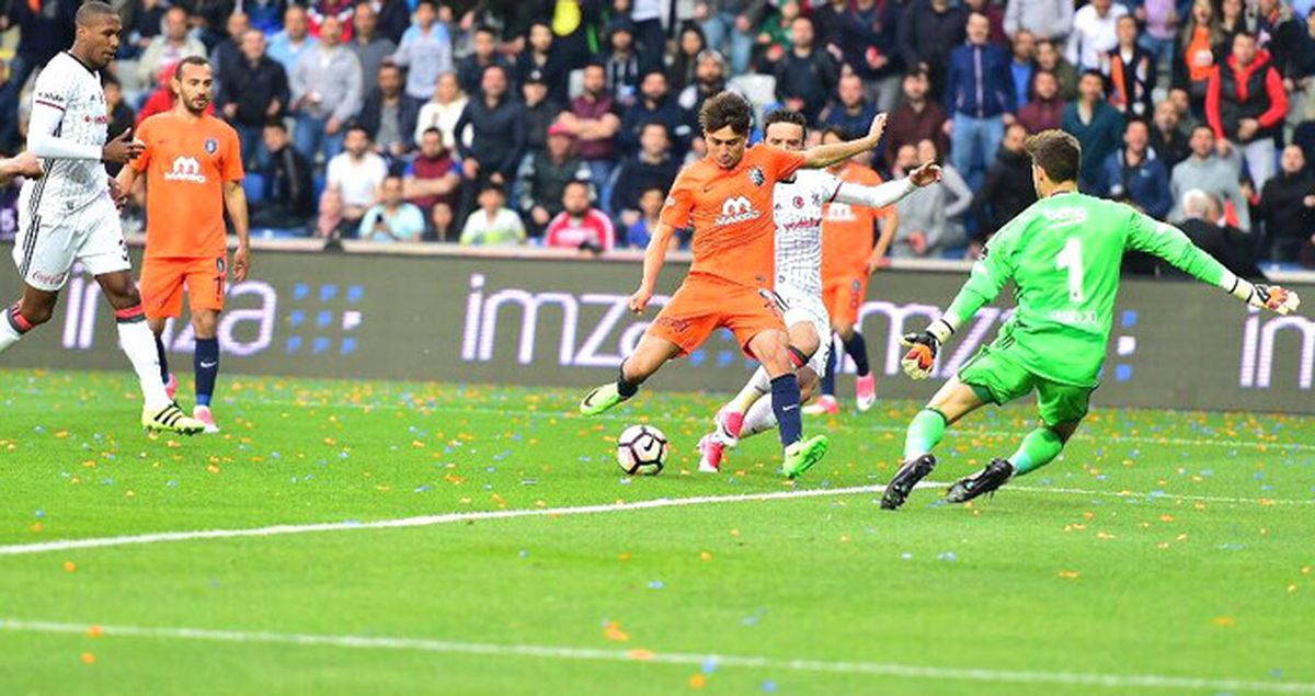 Cengiz Ünder'e Beşiktaş Karşılaşmasından Sonra Beğeni Yağdı