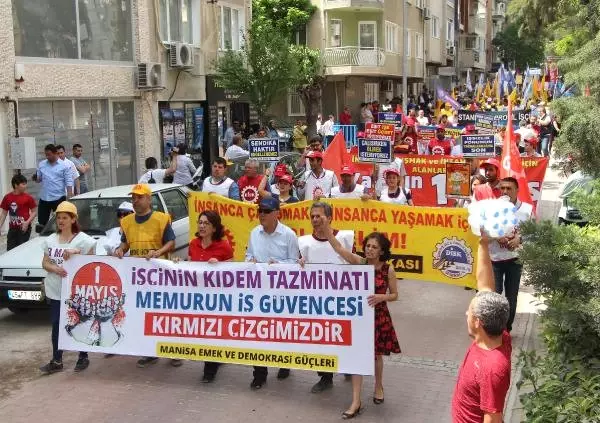 Manisa'da 1 Mayıs Kutlandı Manisa'da 1 Mayıs Kutlandı