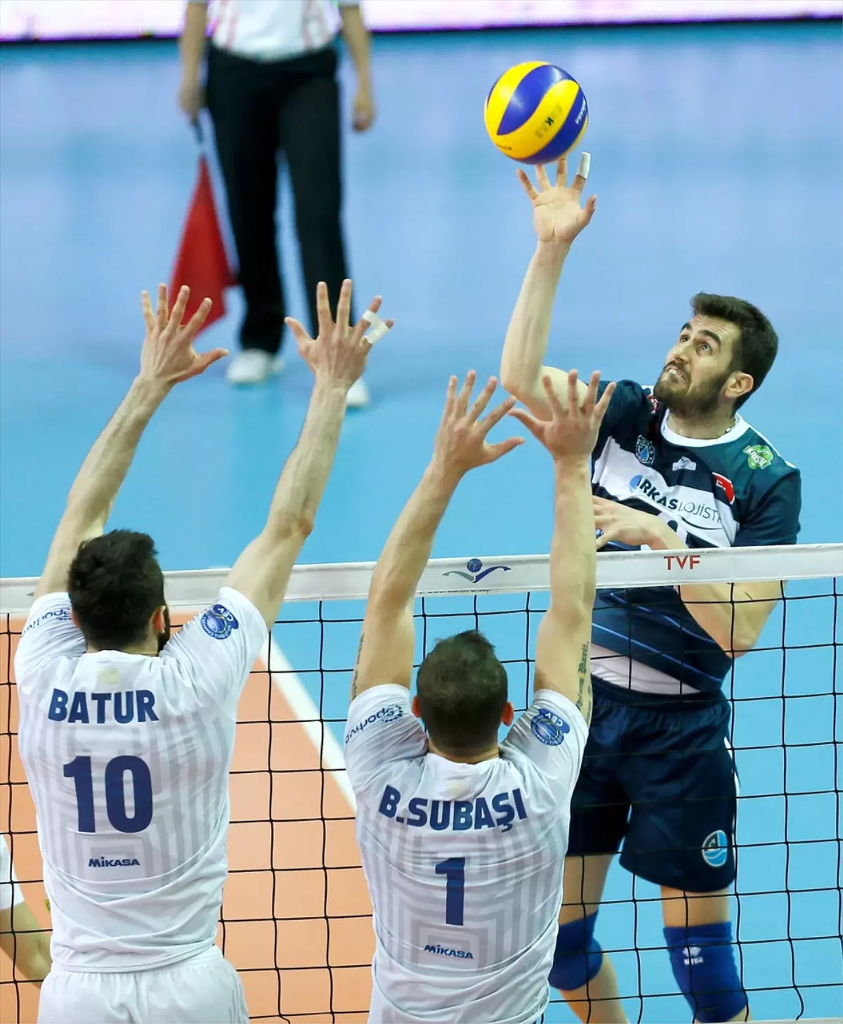 Voleybol: Efeler Ligi Final