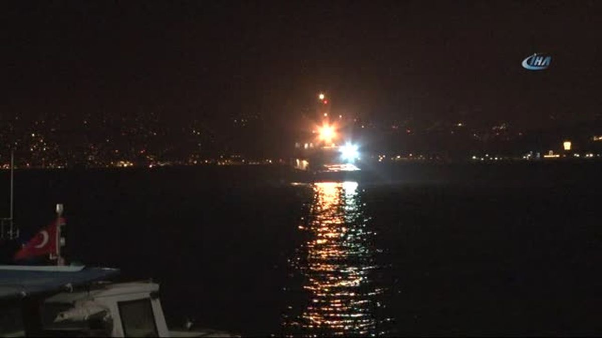 Beykoz Açıklarında Bir Geminin Çektiği 'Barç' Battı
