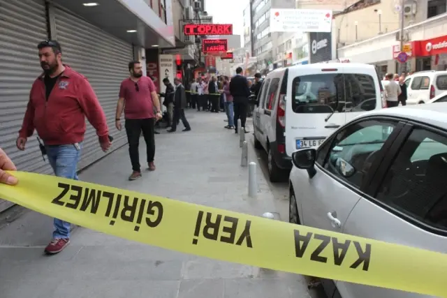 Çağlayan'da İnşaat İskelesinde Başlayan Silahlı Kavga Kamerada Çağlayan'da İnşaat İskelesinde Başlayan Silahlı Kavga Kamerada