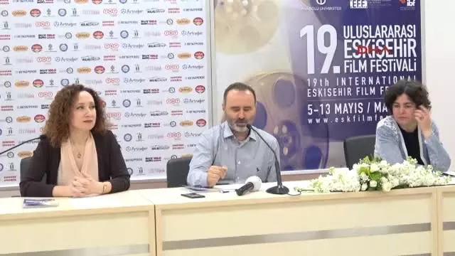 Eskişehir Film Festivali'nin Onur Ödülleri Izzet Günay Ile Lale Belkıs'a Verilecek