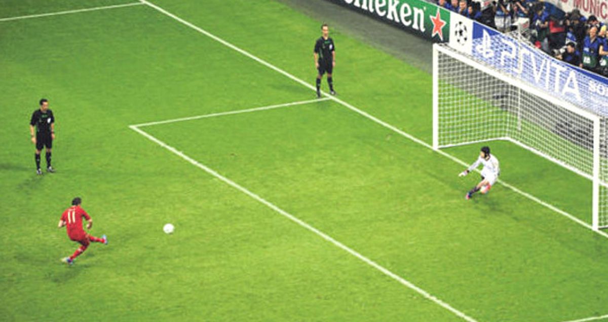 UEFA, Seri Penaltı Atışları İçin Tarihi Değişikliğe Hazırlanıyor