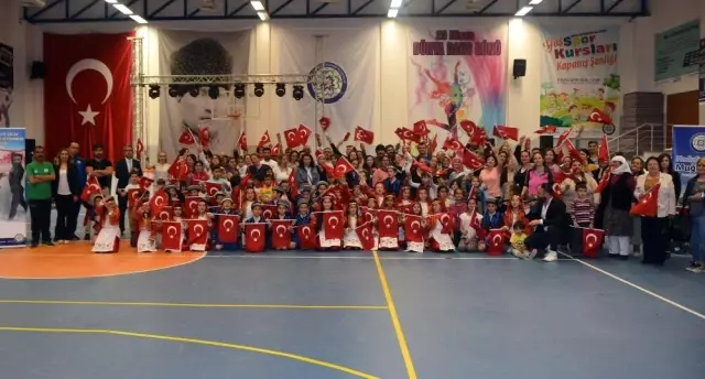Dünya Dans Günü Coşkuyla Kutlandı Dünya Dans Günü Coşkuyla Kutlandı