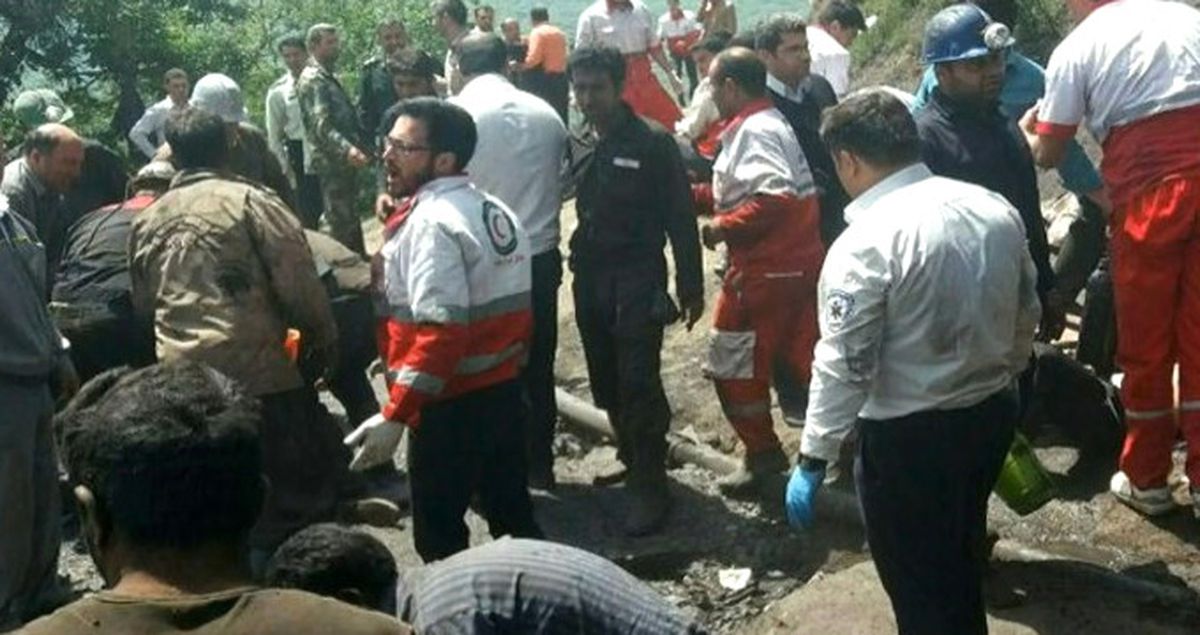 İran'da Kömür Madeninde Patlama: 35 İşçi Hayatını Kaybetti