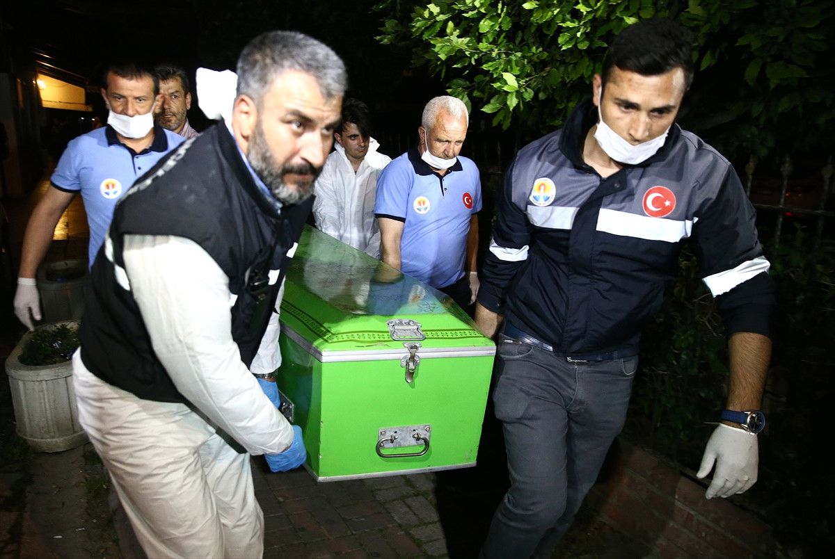 Adana'da Kız İstemeye Gelen Damat Adayı 5 Kişiyi Öldürüp İntihar Etti