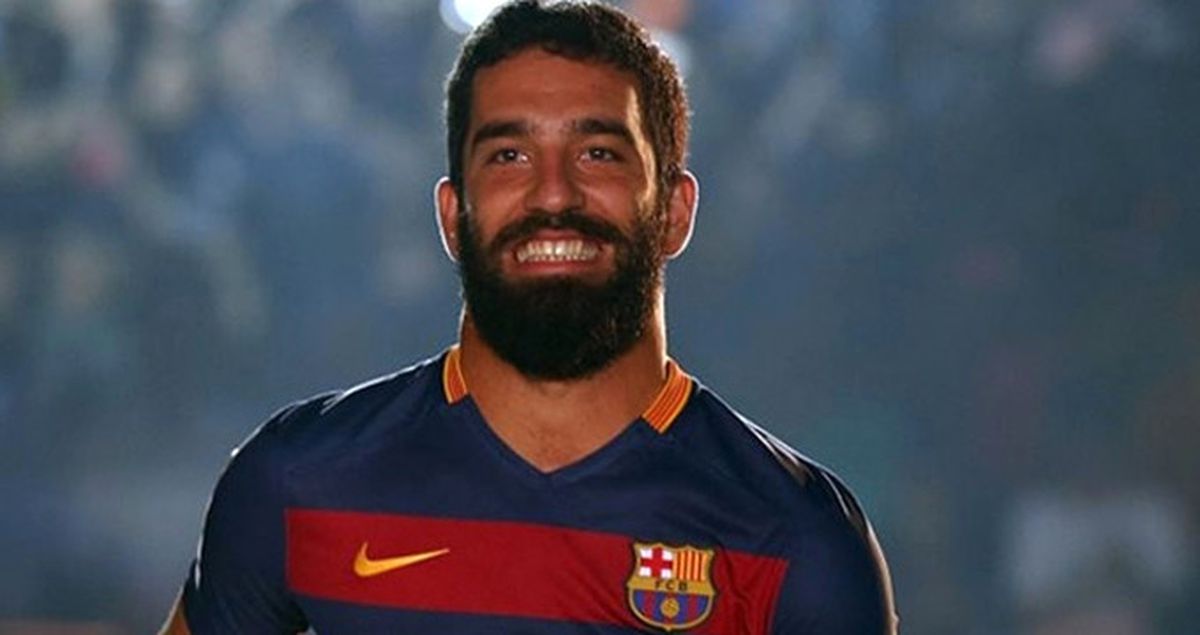 Arda Turan'ın Menajeri: Oyuncum Barcelona'da Kalacak