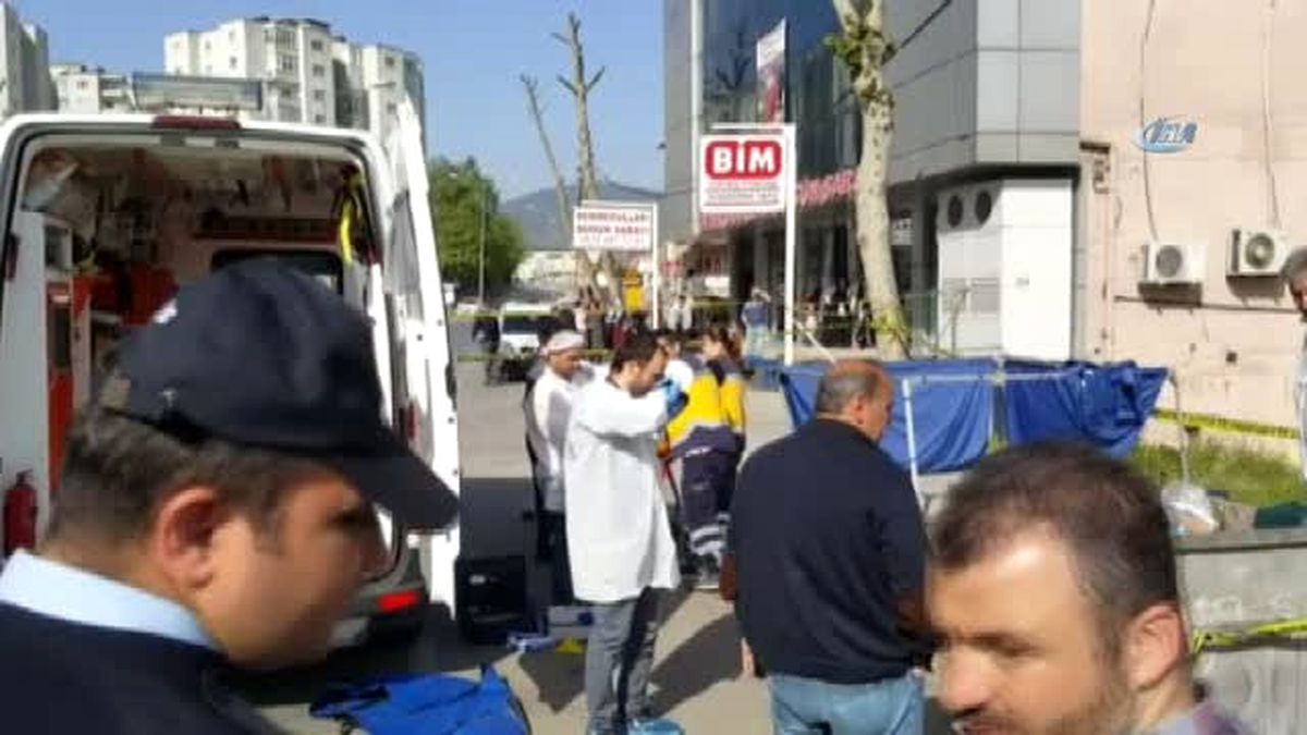 Sultanbeyli'de Kadın Cinayeti