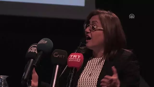3. Altın Baklava Film Festivali - Dereceye Girenlere Ödülleri Verildi 3. Altın Baklava Film Festivali - Dereceye Girenlere Ödülleri Verildi