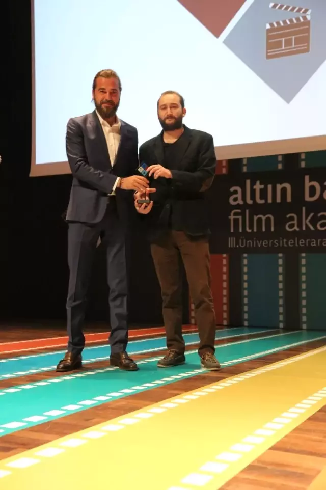 3. Altın Baklava Film Festivali'nde Ödüller Sahiplerini Buldu 3. Altın Baklava Film Festivali'nde Ödüller Sahiplerini Buldu