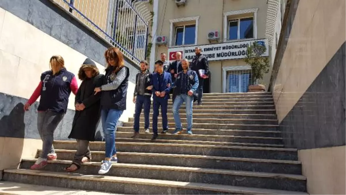 Dha İstanbul - Polis Kamera Görüntüsü Ararken Suçluları Yakaladı