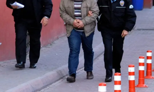 İstanbul'da Hanutçulara Operasyon İstanbul'da Hanutçulara Operasyon
