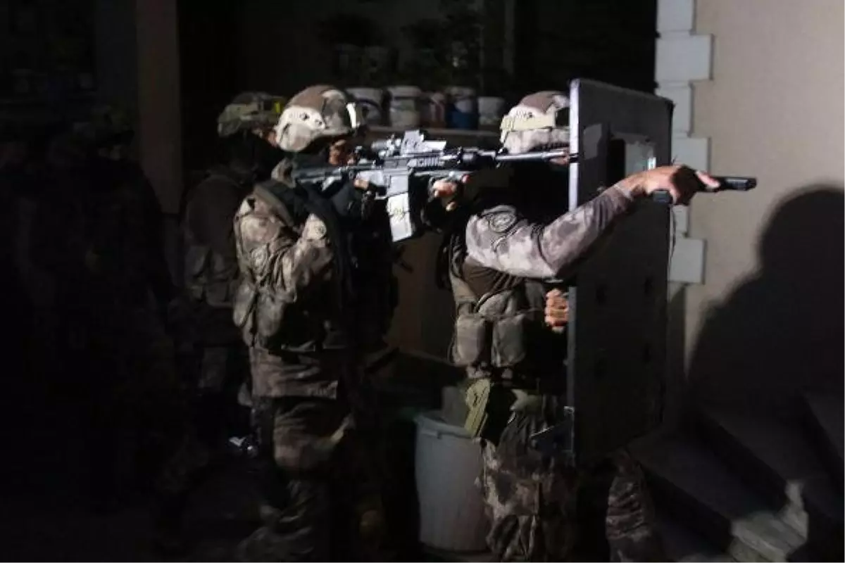 İstanbul'da Şafak Vakti Uyuşturucu Operasyonu