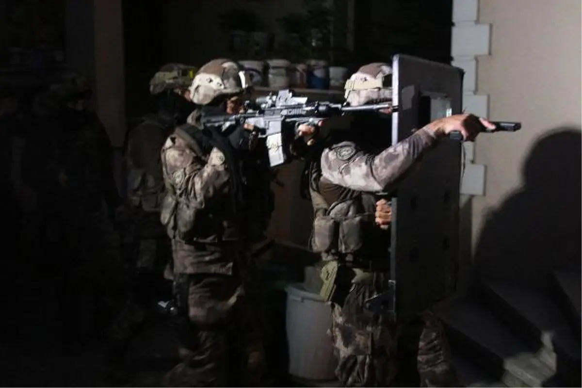 İstanbul'da Şafak Vakti Uyuşturucu Operasyonu
