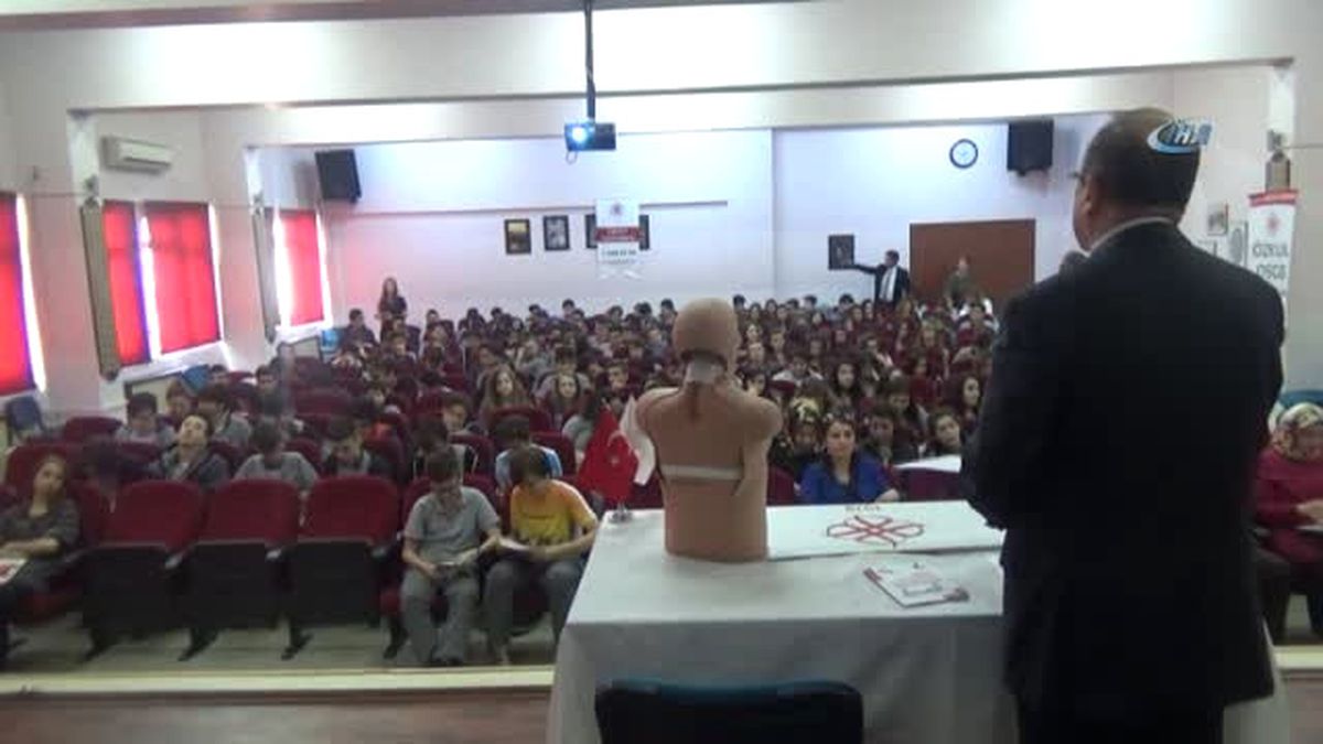 Lise Öğrencilerine İlk Yardım Semineri