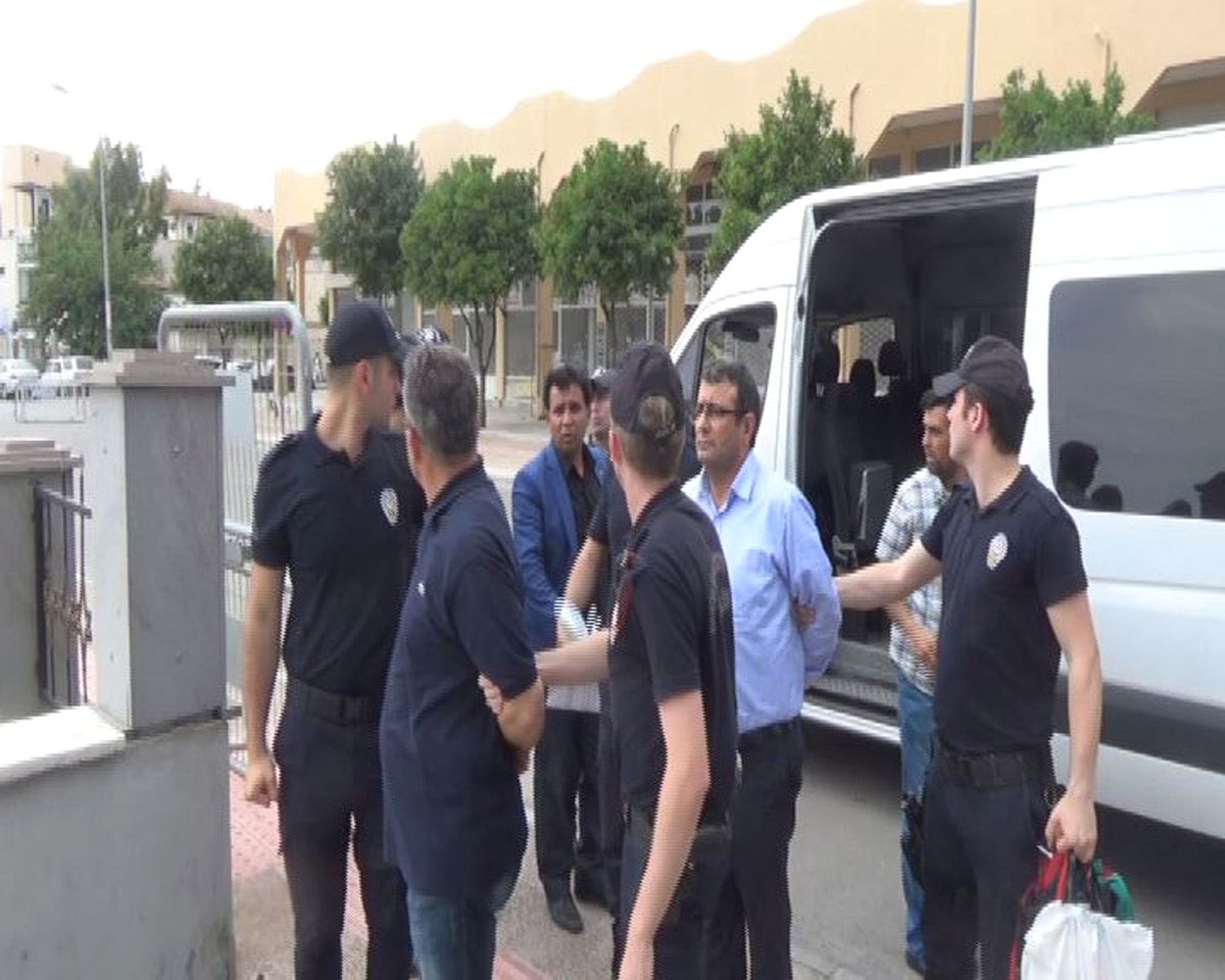 FETÖ'den Yargılanan Kişiden 90 Bin TL Rüşvet Alan Emniyet Müdürü Tutuklandı