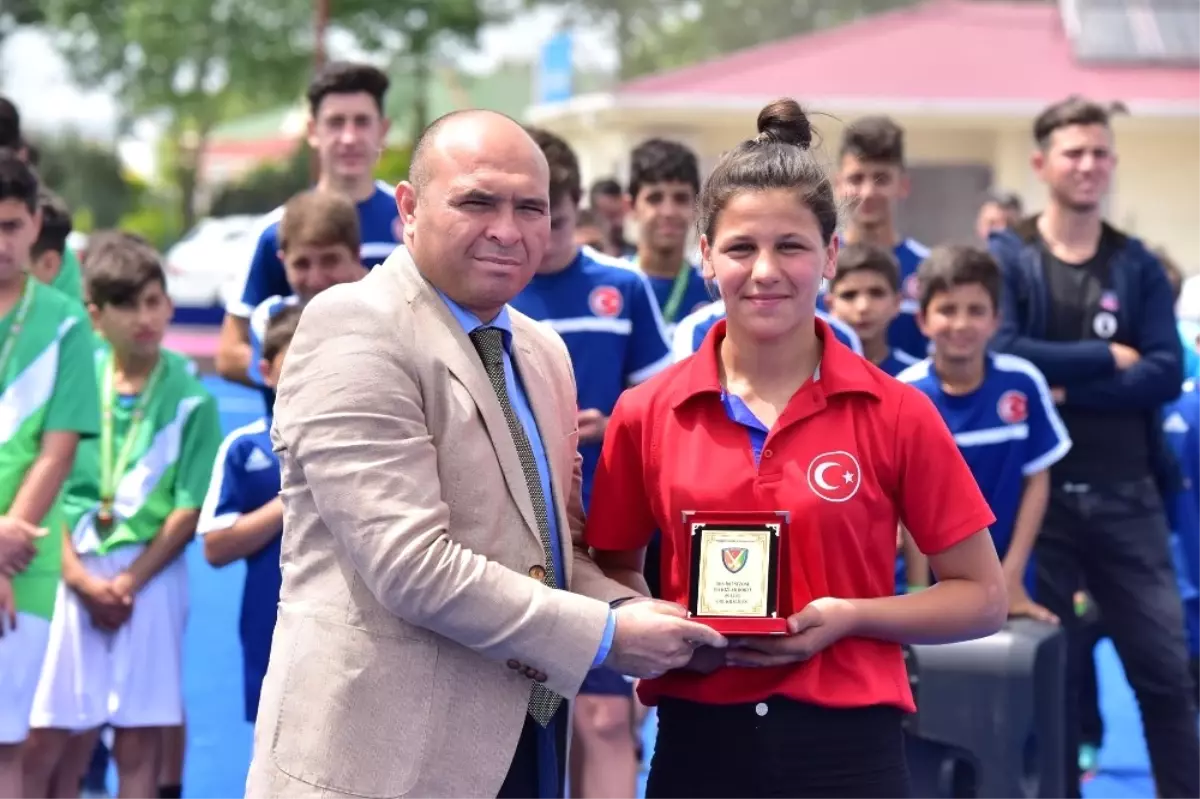 Türkiye 16 Yaş Altı Hokey 1. ve 2. Lig Karşılaşmaları Sona Erdi