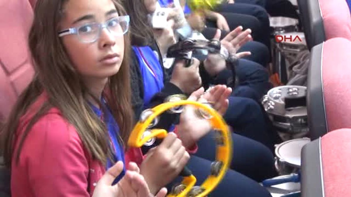 Yalova Okay Temiz Ile 'Ritim Atölyesi Eğitimi'