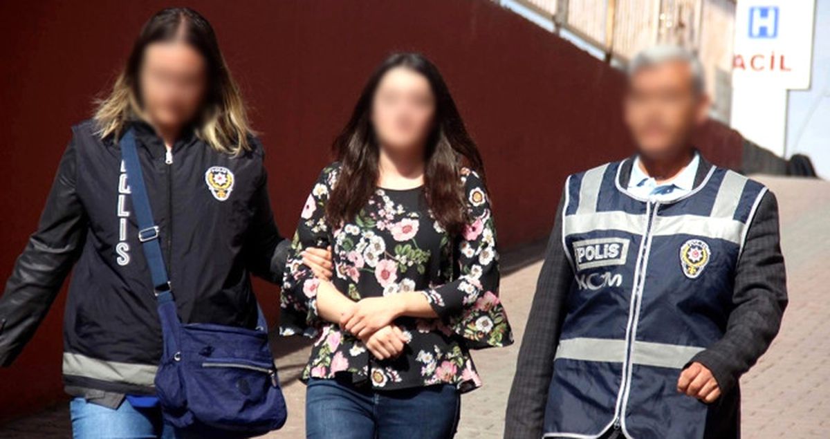 Kayseri'de FETÖ Davalarına Bakan Kadın Hakim Tutuklandı