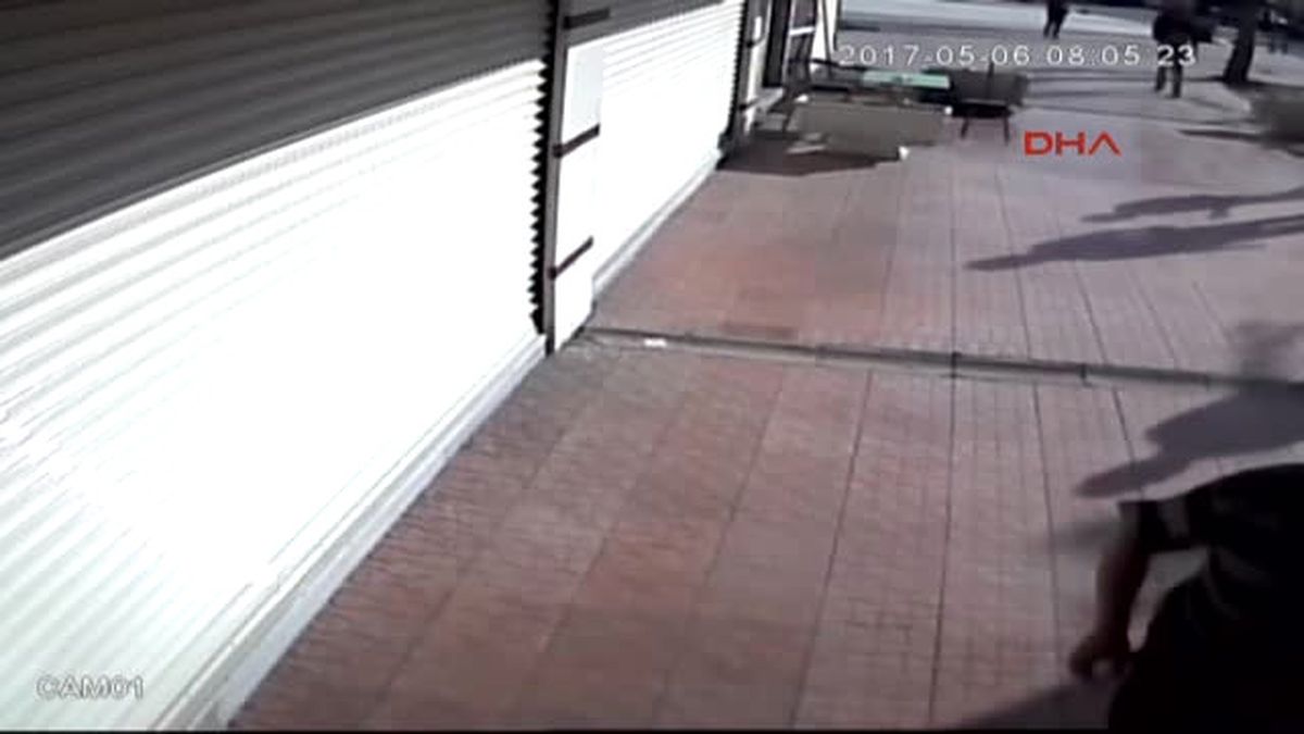 Konya Suriyeli Gençler, Kavgayı Ayıran Esnafa Saldırdı
