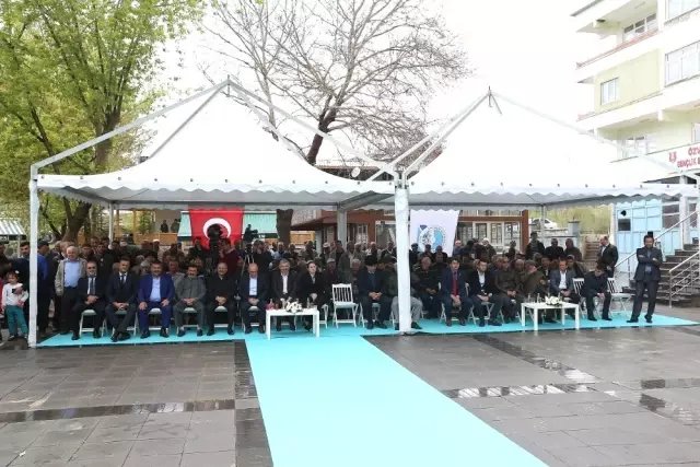 Büyükşehir Belediyesi Özvatan'da Arı Kovanı Dağıttı Büyükşehir Belediyesi Özvatan'da Arı Kovanı Dağıttı