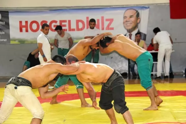 Kozan'da Güreş Festivali ve Zeynep Dizdar Konseri