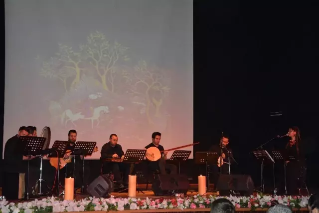 Dertli Dolap' Yunus Emre Konser ve Şiir Dinletisi