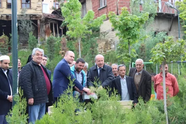İnhisar'a Yapılacak Olan Düğün Salonunun Temelleri Atıldı