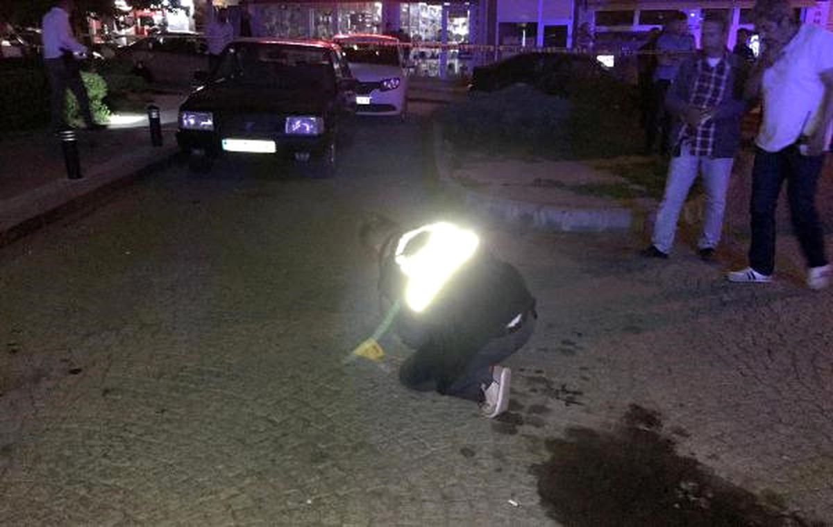 Tartıştığı Eski Ortağını Parkta Öldürdü!