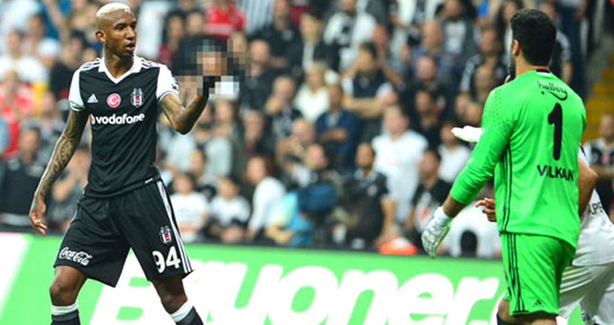 Volkan Demirel'e El Hareketi Yapan Talisca, PFDK'ya Sevk Edildi