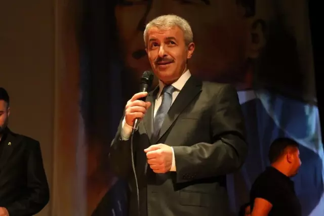 Akhisar'da Engelliler Gönüllerince Eğlendi Akhisar'da Engelliler Gönüllerince Eğlendi