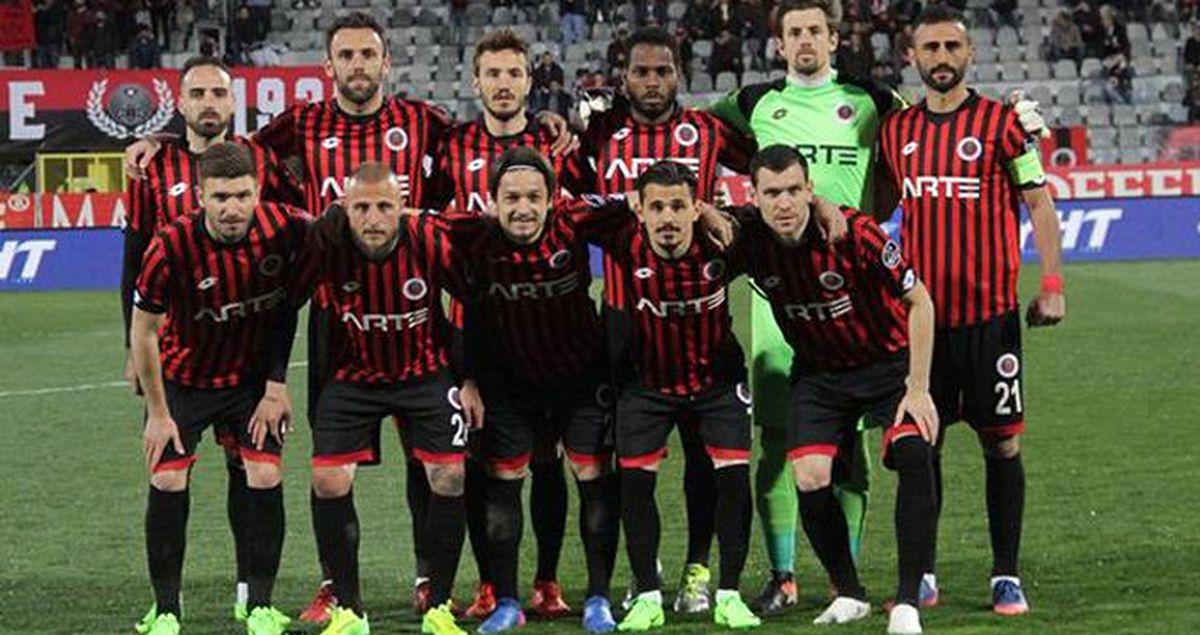 Gençlerbirliği'nde M. Başakşehir Maçı Öncesi Serdar Gürler Sakatlandı