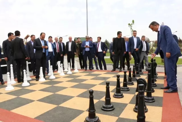 Siverek'te Açılış ve Temel Atma Töreni Siverek'te Açılış ve Temel Atma Töreni