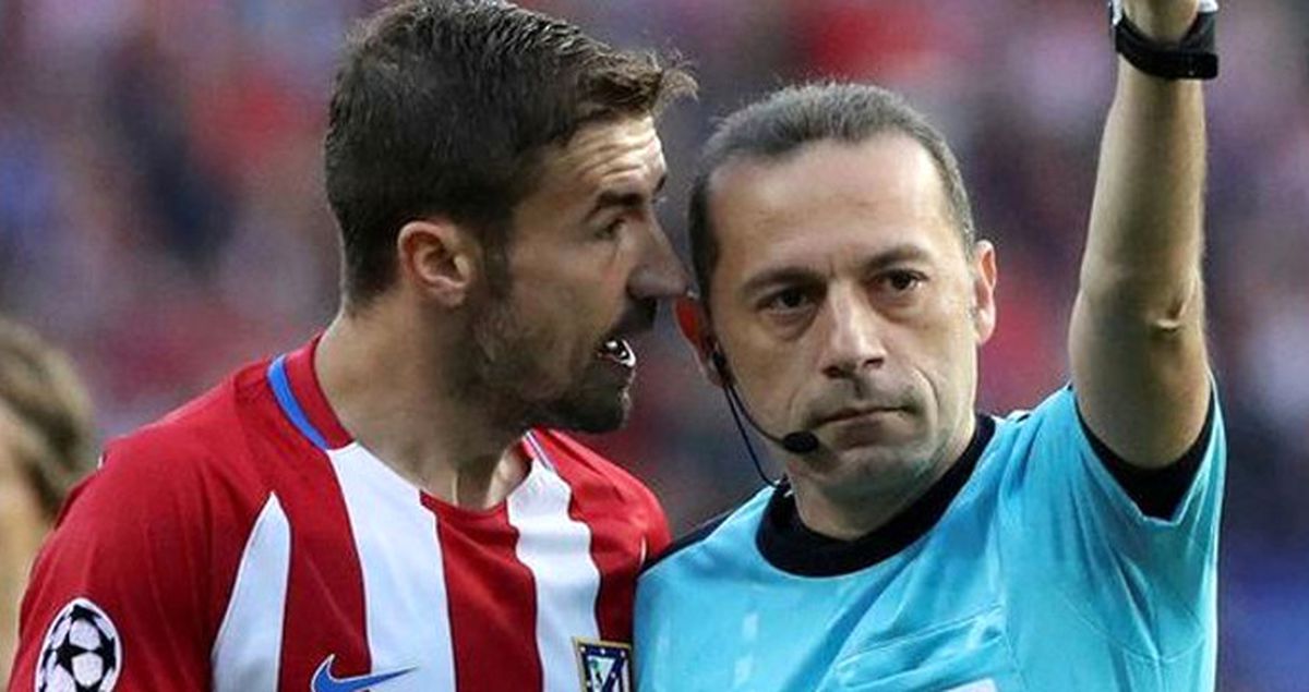 Cüneyt Çakır'ın Atletico Madrid - Real Madrid Maçındaki Performansı Övgü Topladı