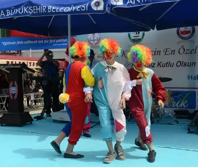 Enfest Coşkusu Serik'te Yaşandı