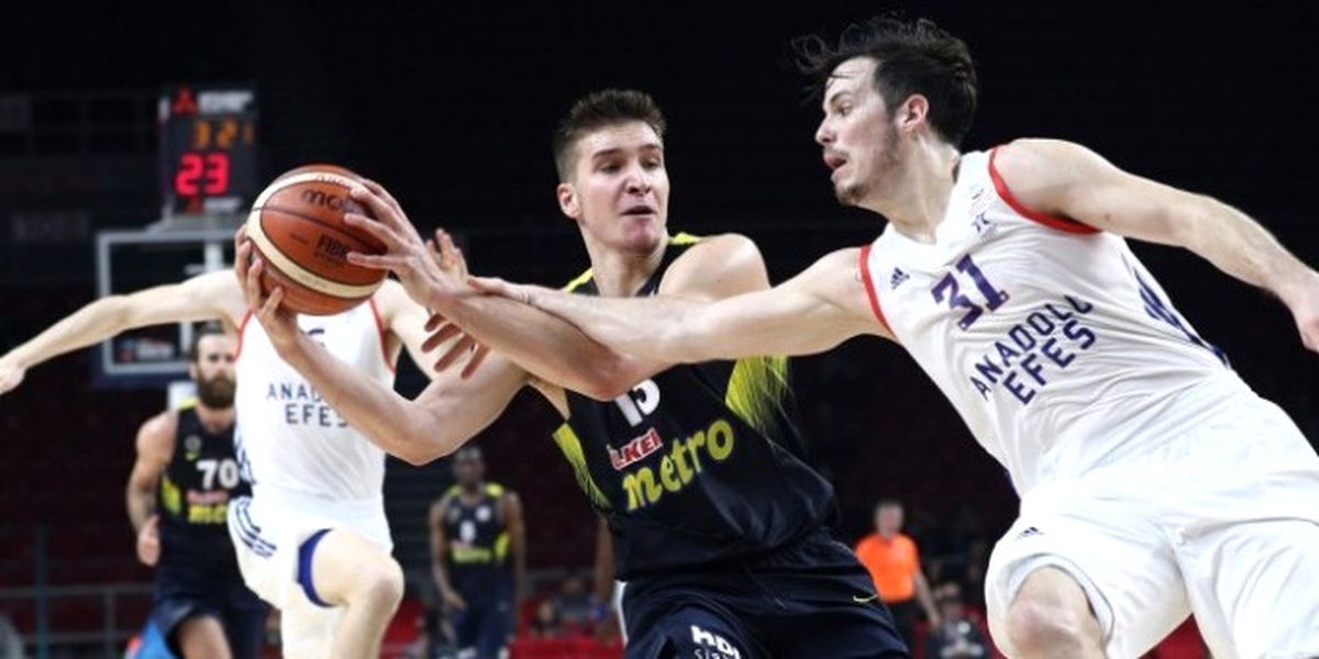 STBL'de Fenerbahçe Deplasmanda Anadolu Efes'i 96-57 Yendi