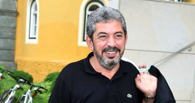 mehmet-ozbek-istifa-etti-haberi-yalanlandi-9600669_6371_o.jpg