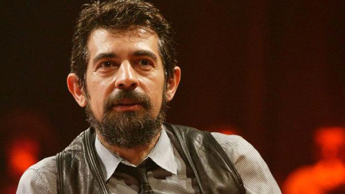 Okan Bayülgen'e Üvey Babasından Yüklü Miras Kaldı